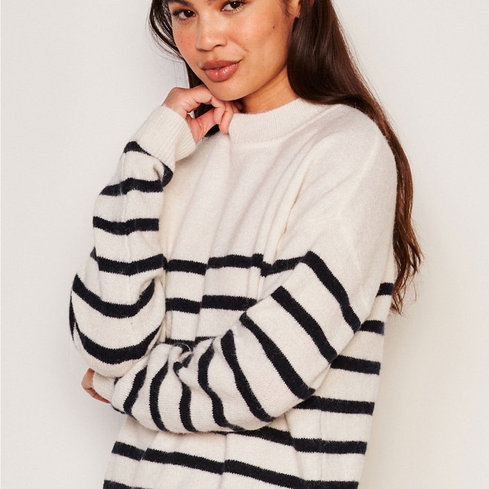 Bailey 44 Sundry Stripes Mock Neck Cozy Sweater in Oyster Medium NWOT